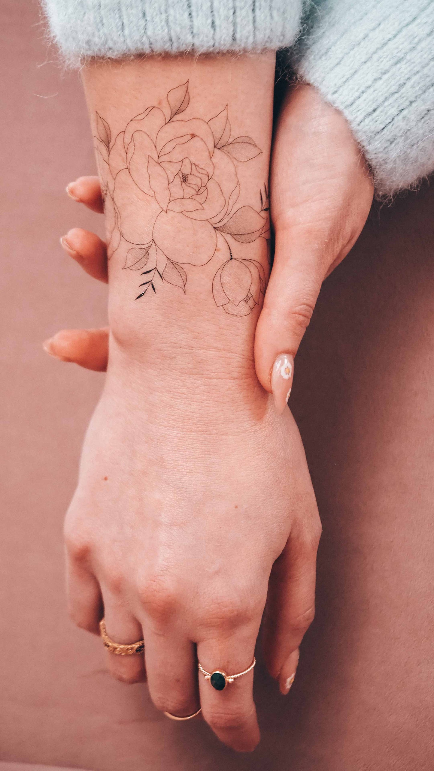 Wrist Bracelet Tattoo Black Flower | Wrist tattoos for women, Wrap around  wrist tattoos, Wrist bracelet tattoo