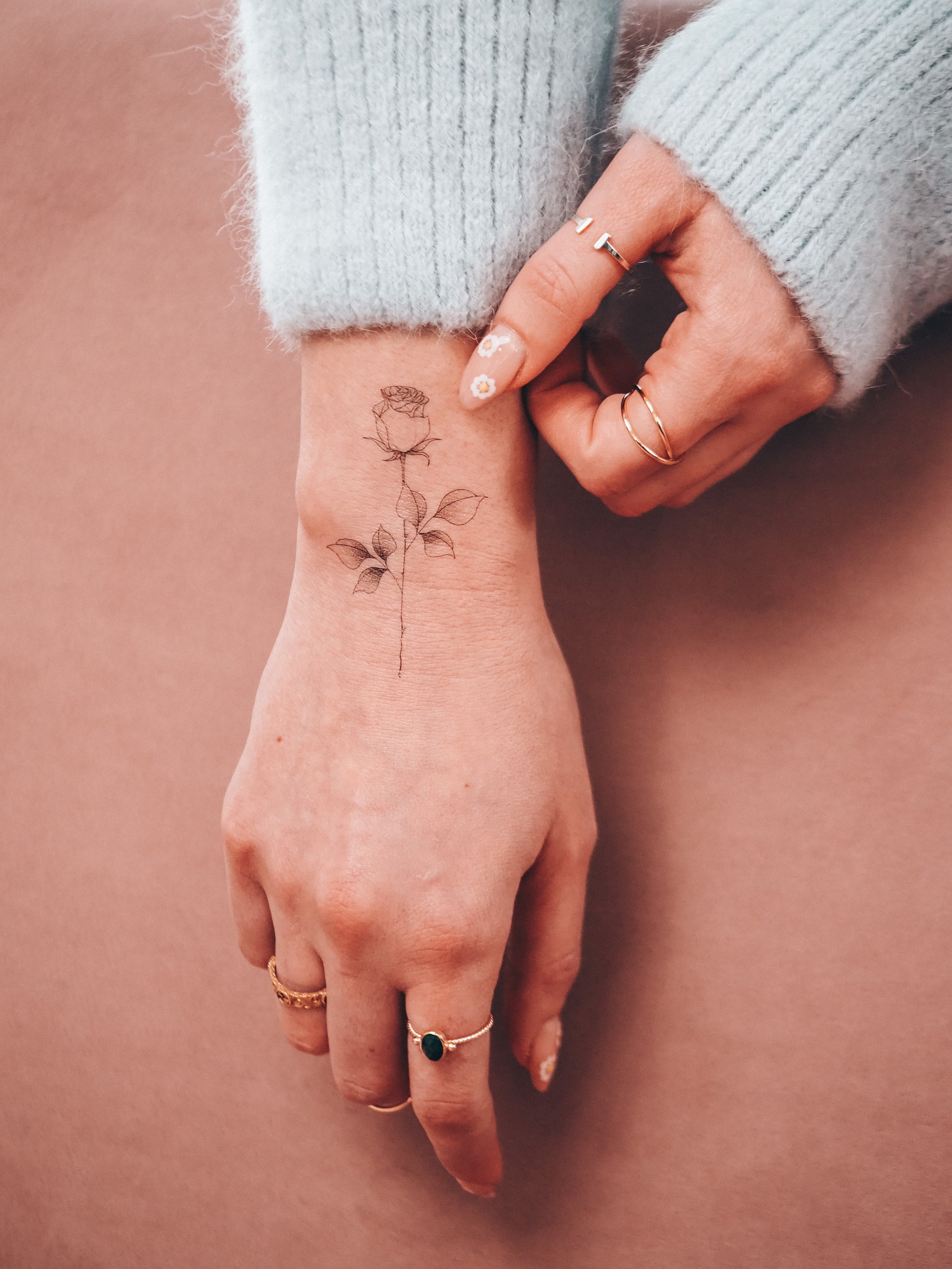 20 top Finger Tattoo Minimalist ideas in 2024