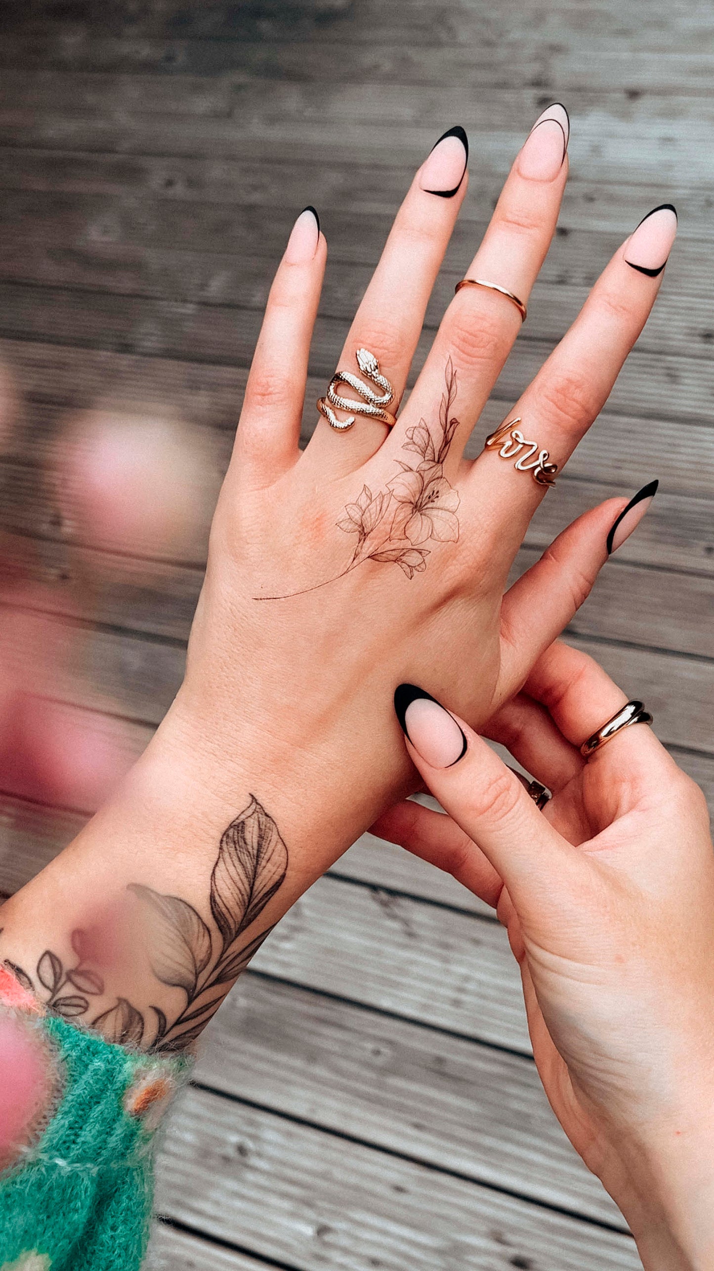 Finger Tattoo | Ornamental, Flower, Lotus | skindeepart | Flickr